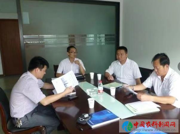 李锋:致力苏陕协作荣获陕西省劳动模范称号